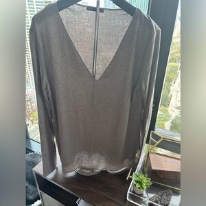Woman’s Zara lightweight knit sweater - deep V